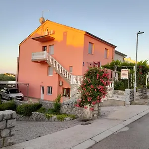 Stupar Apartman Krk Town